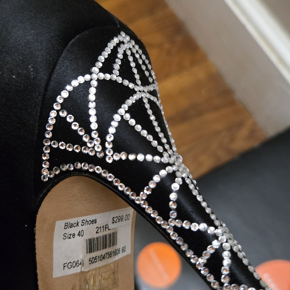 Karen Millen Black Shoes